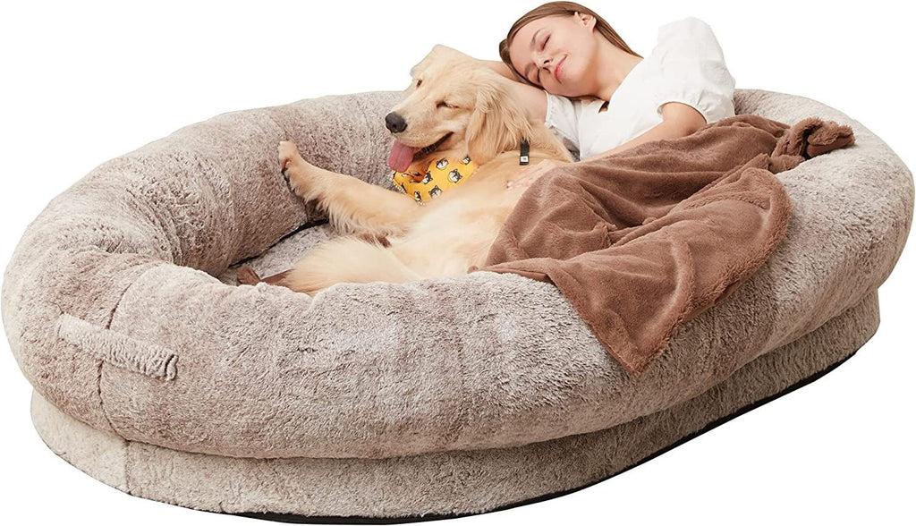 Giant Cozy Pet Bed for Dogs & Cats